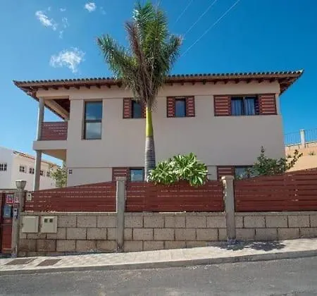 Nyaraló El Tagoro